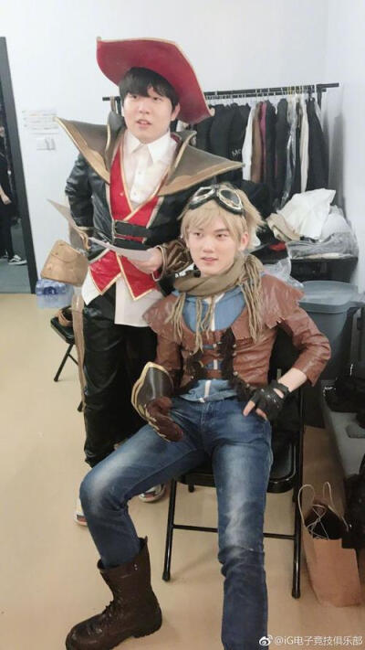 现场专访Mo：输比赛自己背锅 当主播比打职业更辛苦